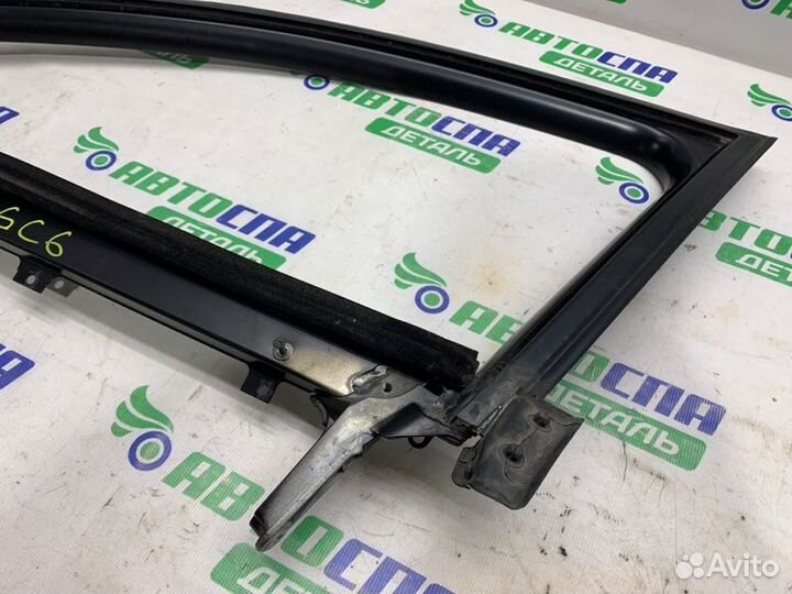 Рамка двери передняя левая Audi A6 C6 седан 2005