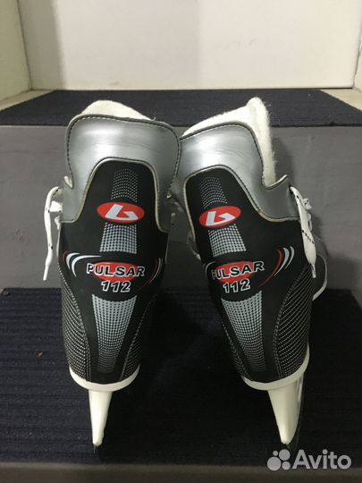 Коньки хоккейные Botas Pulsar 112. 29,5см Чехия