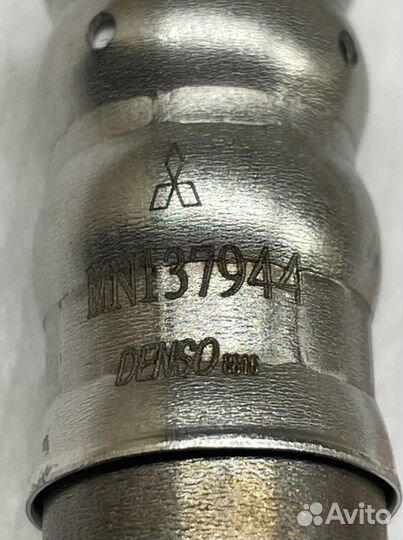 Кислородный датчик Mitsubishi. MN137944