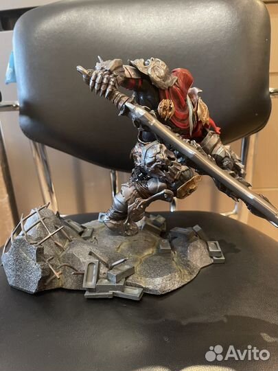 Фигурка из игр darksiders 3 apocalypse edition