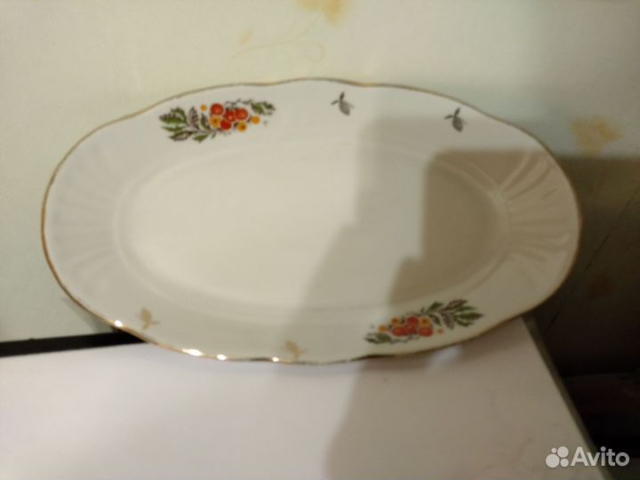 Блюдо Рижский фарфор.Винтаж