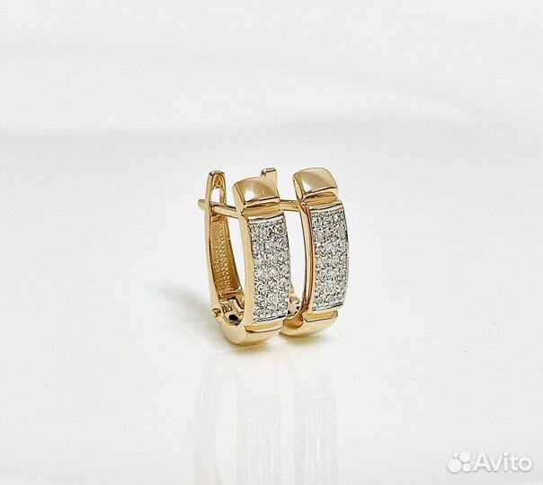 Золотые серьги с бриллиантами