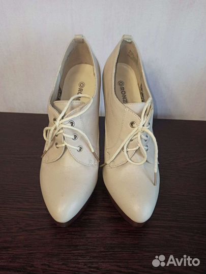 Туфли женские бежевые Ronzo, 38 р