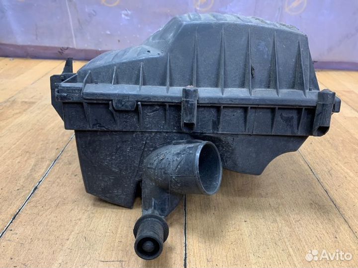 Корпус воздушного фильтра Opel Meriva A минивэн