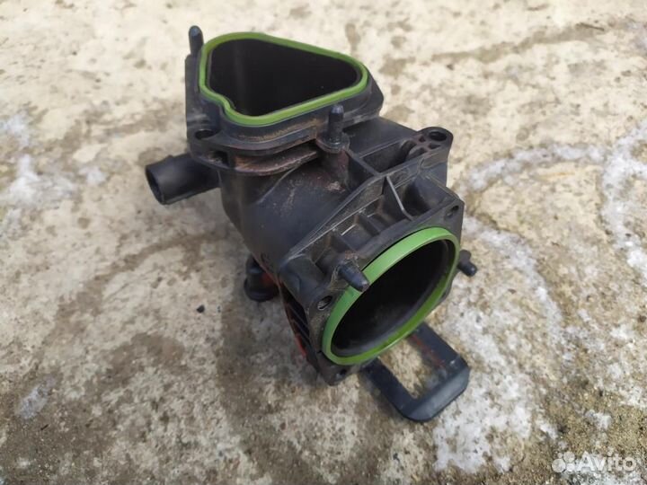 Патрубок (трубопровод, шланг) 03C129721B 1.4 TSI