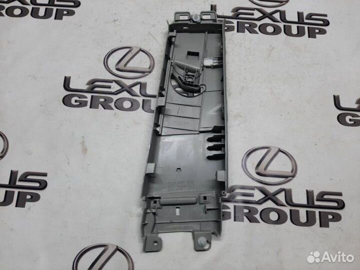 Обшивка стойки лев. Toyota Land Cruiser Prado