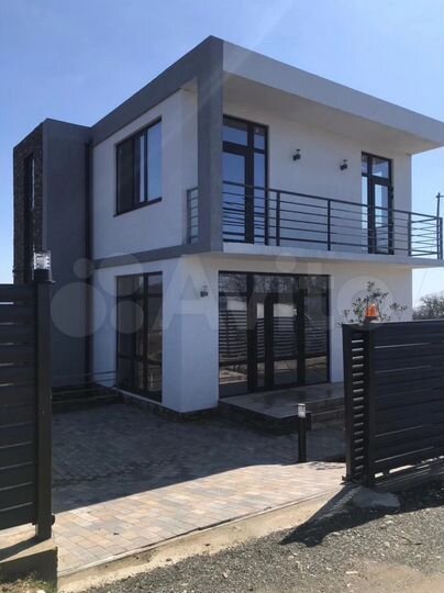 Дом 245 м² на участке 6 сот.