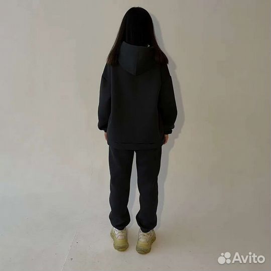 Спортивный костюм женский утепленный