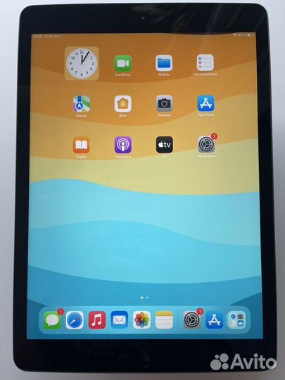 iPad 8 поколения (2020) 32GB Wi-Fi 8 циклов заряда