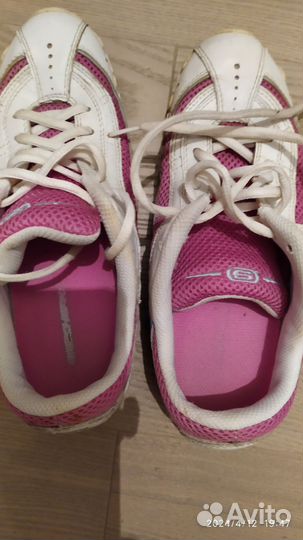 Кроссовки женские кожаные 37 размер