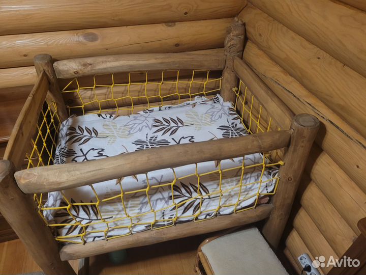 Продам детскую кроватку
