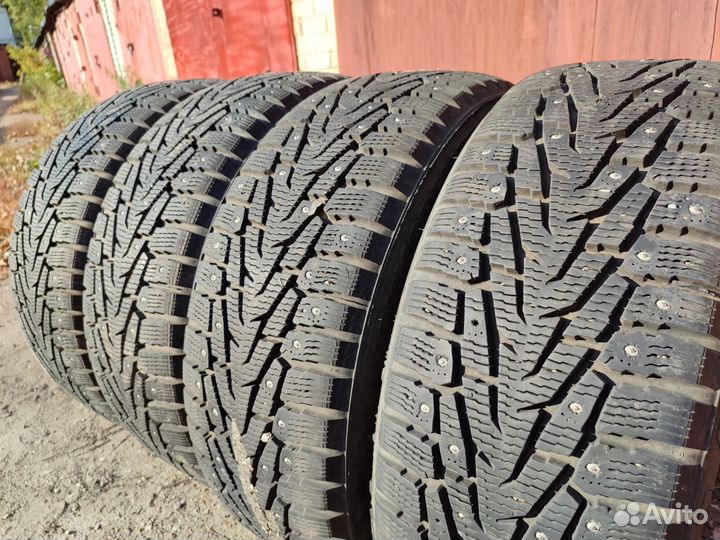 Nokian Tyres Hakkapeliitta 7 SUV 225/60 R17