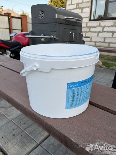 Ведро пластиковое с крышкой 10л (пищевое)