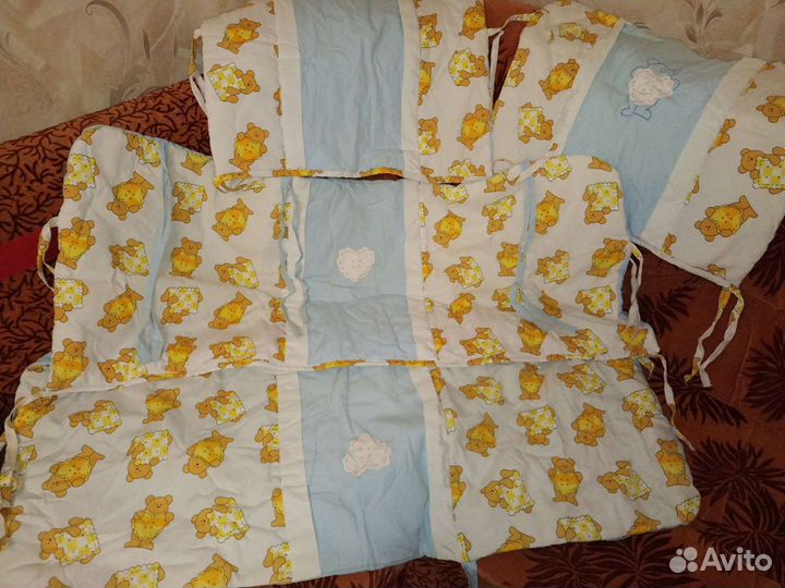 Бортики в детскую кроватку