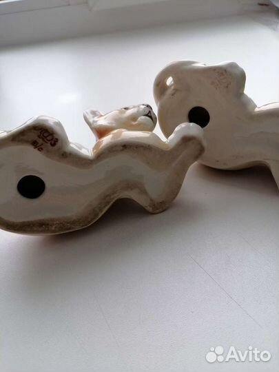 Статуэтка львенок