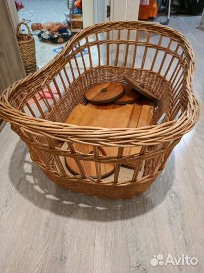 Плетенная люлька- корзина для малыша