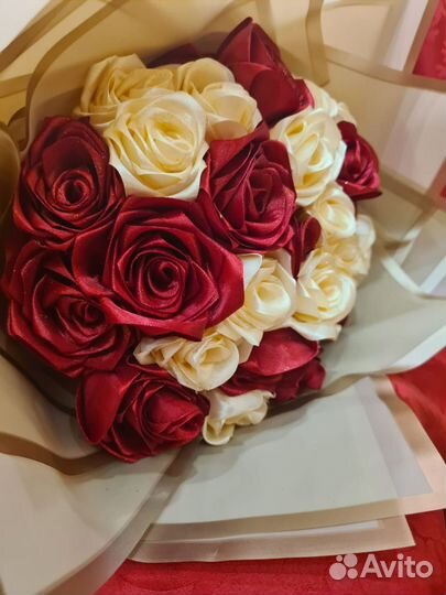 Букеты из атласных лент