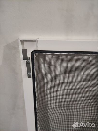 Новая москитная сетка для окна