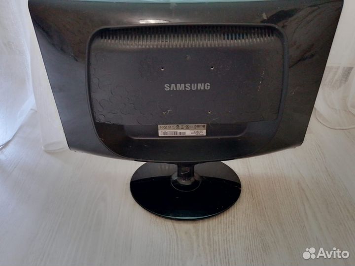 Монитор для компьютера Samsung