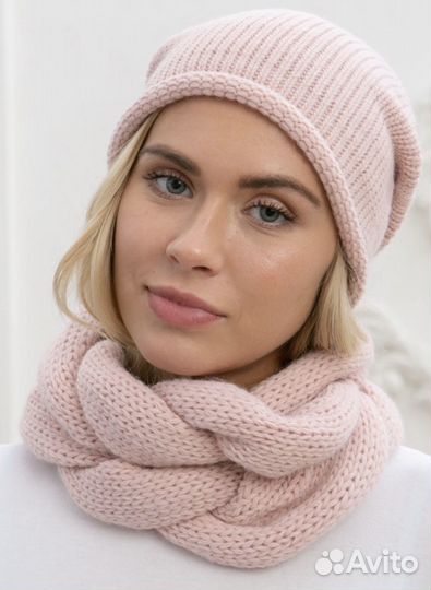 Комплект шапка и снуд женский