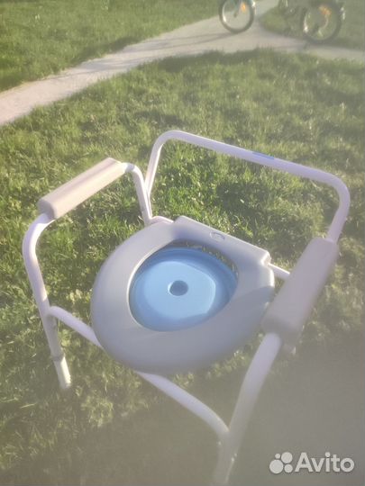 Кресло туалет