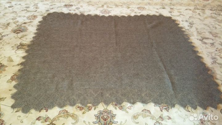 Платок из козьего пуха