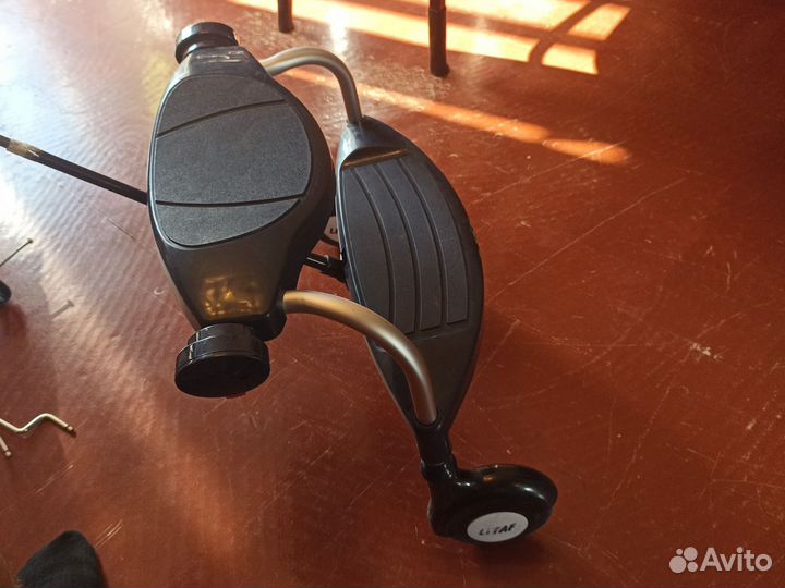 Подножка для второго ребенка на коляску