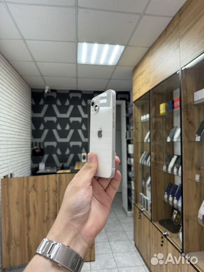 iPhone 13, 256 ГБ