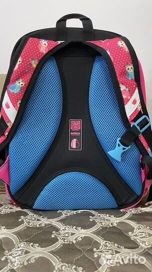 Рюкзак школьный
