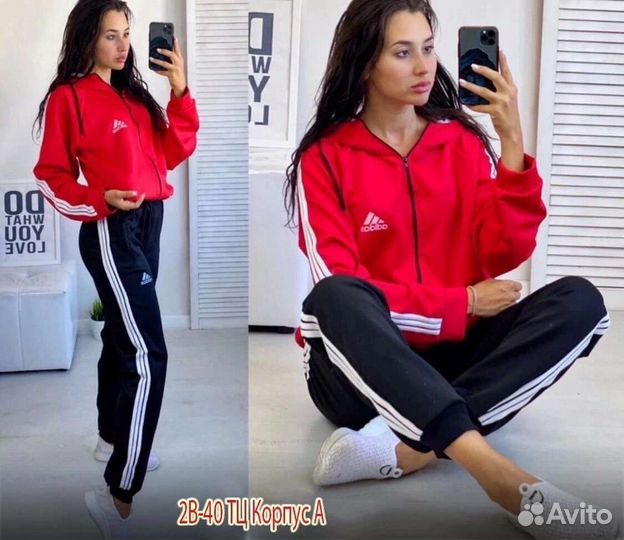 Спортивный костюм adidas женский