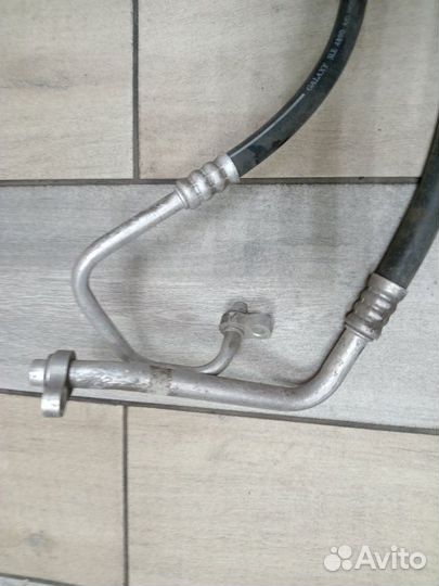 Трубка кондиционера Chevrolet Cruze J300 F16D4