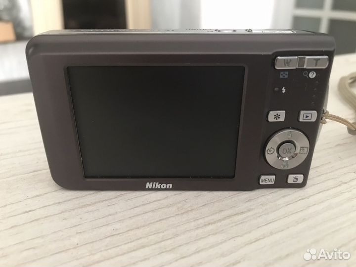 Компактный фотоаппарат nikon coolpix 5520