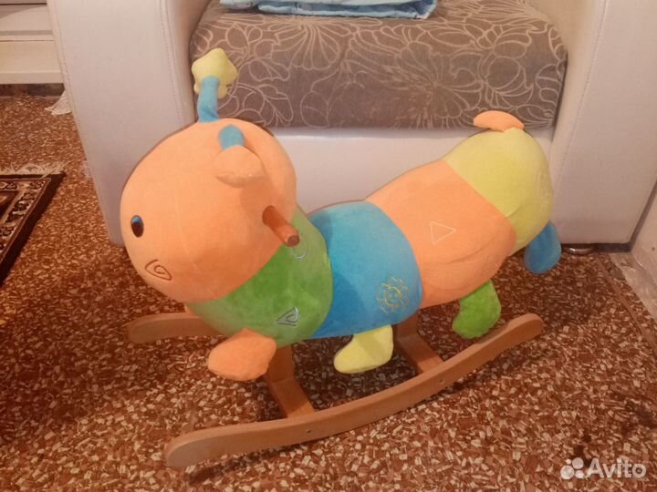 Детская качалка гусеничка