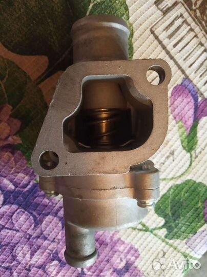 Термостат ваз 2190