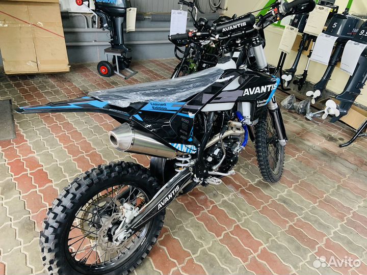 Мотоцикл Avantis Enduro 300 PRO Carb FCR Exclusive
