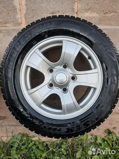 R16 Bridgestone Ice Cruiser 7000 215/65, PCD 5x139.7 DIA 98.5