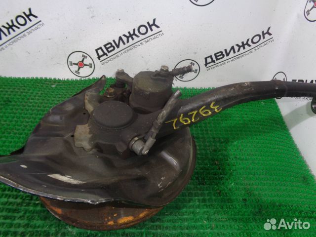 Ступица toyota JZS171 перед лево