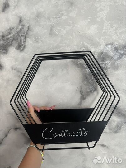 Подставка для книг