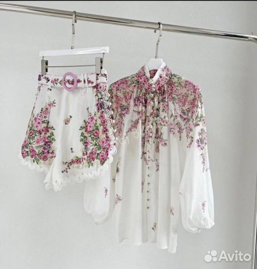 Zimmermann костюм с шортами