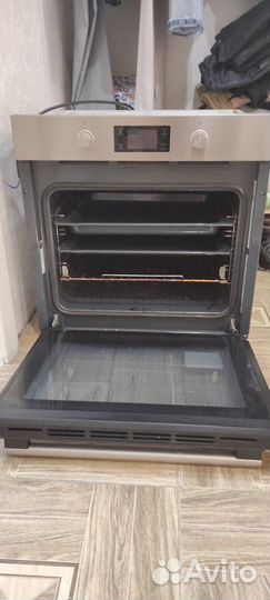 Электрический духовой шкаф Hotpoint-Ariston fxjm6