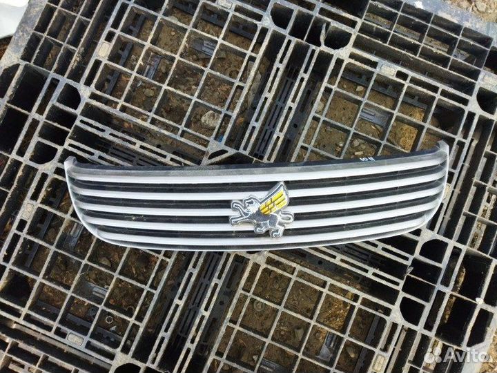 Решетка радиатора Toyota Soarer UZZ40 3uzfe 2003
