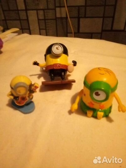 Игрушки миньоны.лотом