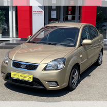 Kia Rio 1.4 AT, 2011, 123 000 км, с пробегом, цена 670 000 руб.