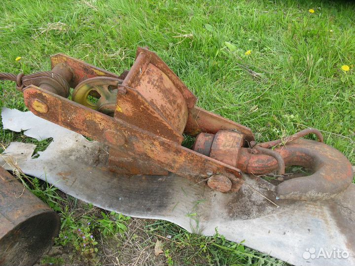 Гак крана 10 т