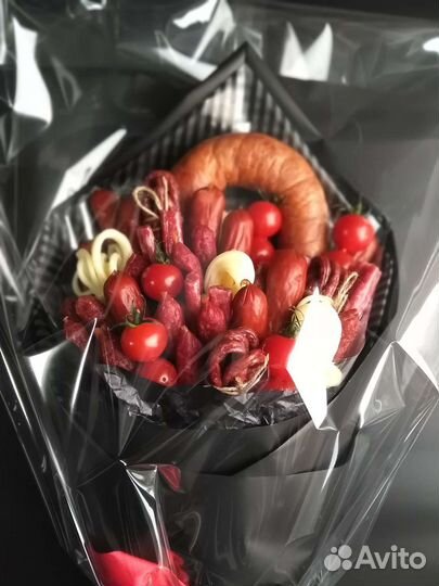 Мужской колбасный букет