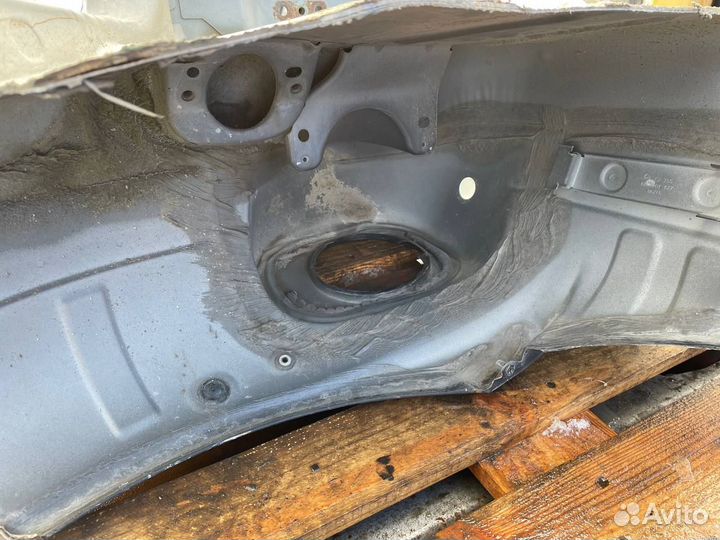 Кузовной элемент Volkswagen Polo