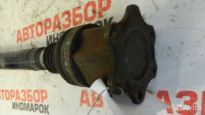 Привод, полуось передний правый Skoda Octavia 2 A5