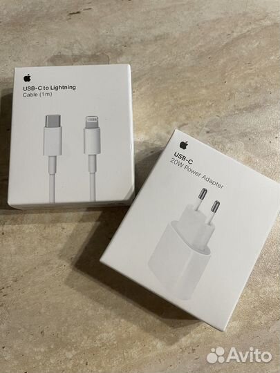 Зарядка на iPhone оригинал