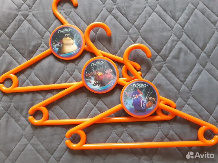 Плечики детские с героями Турбо