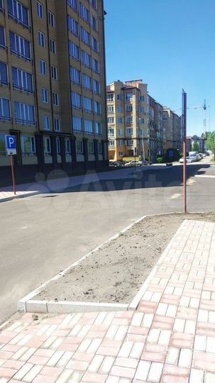 4-к. квартира, 126 м², 1/8 эт.